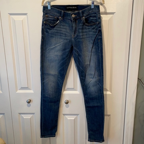 Express Mia Mid-Rise Jean Legging